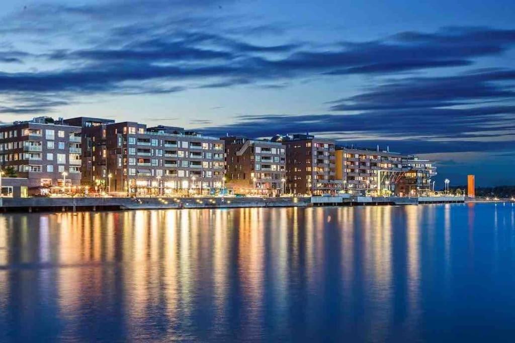 Lägenhet Sentrum Sea View